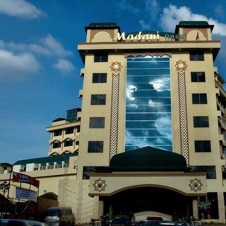 Hotel Madani Medan - Syariah Hotel Exterior foto